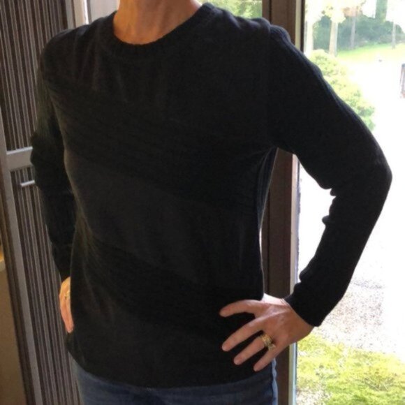 Black Faux Suede Textured Sweater - Picture 9 of 9